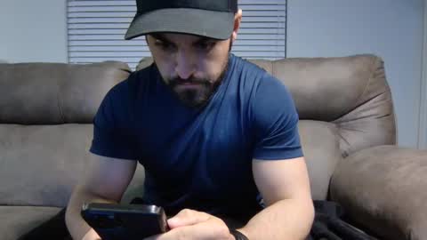 Snapshot of vampz888 chatting on 1, 12, 2025 HUNG LATINO 888 bigcock fit athletic latino online show from 1, 12, 2025