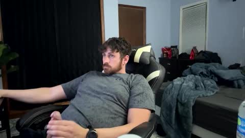 Vandal2021 online show from 8, 11, 2025