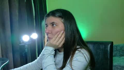 Snapshot of vandifive chatting on 21, 5, 2026 Vandi online show from 21, 5, 2026