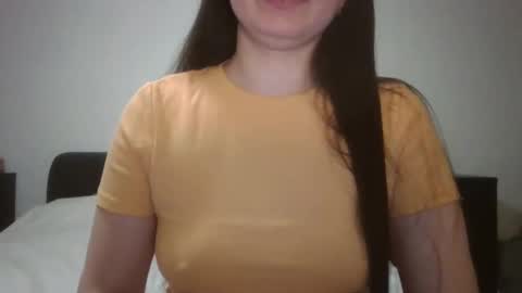 Snapshot of vanesajewel chatting on 5, 3, 2025 VanesaJewel online show from 5, 3, 2025