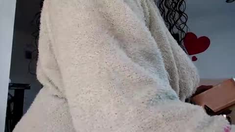 Snapshot of vanesam chatting on 18, 2, 2026 vanessa and samantha online show from 18, 2, 2026