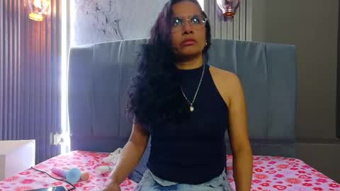 Vanessa online show from 17, 5, 2026