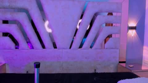 vanessaduval online show from 3, 2, 2026