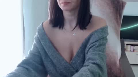 Vanessa online show from 23, 10, 2025