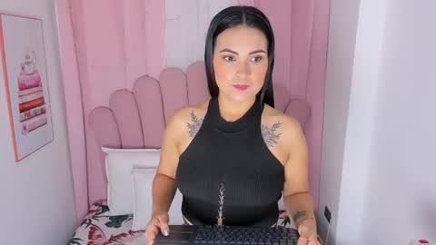 vanessamirren online show from 11, 10, 2025