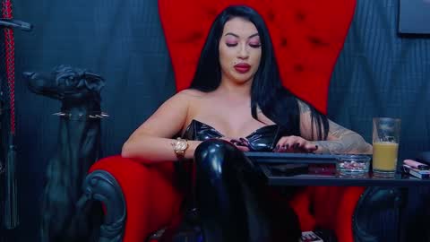 Miss Vanessa online show from 28, 1, 2025