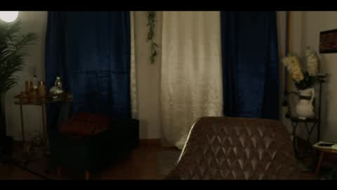 Snapshot of vanilla_velvet chatting on 18, 5, 2026 Annabet online show from 18, 5, 2026