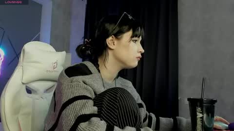 Mia online show from 21, 5, 2026