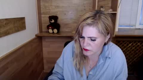 Snapshot of vanillaloveli chatting on 28, 6, 2026 vanillaloveli online show from 28, 6, 2026