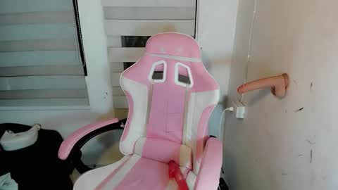 VANNESA online show from 26, 11, 2025