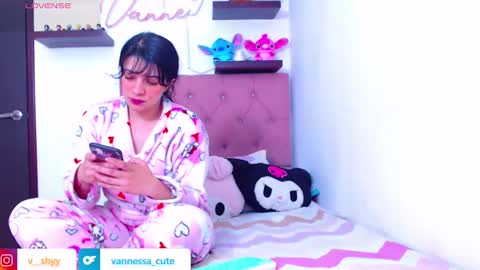 Vanesa online show from 9, 10, 2025