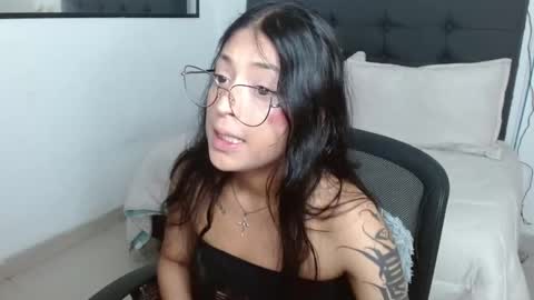 vane online show from 6, 11, 2025