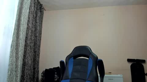 vano_822 online show from 9, 4, 2026