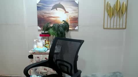 vanxxx2005 online show from 9, 12, 2024