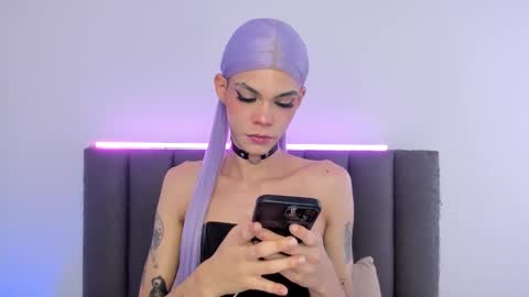 Snapshot of varya_ferreira chatting on 16, 9, 2025  Varya Ferreira - independent model  online show from 16, 9, 2025