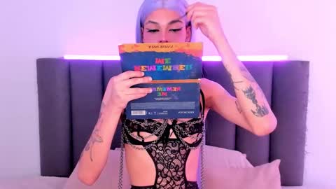 Snapshot of varya_ferreira chatting on 24, 9, 2025  Varya Ferreira - independent model  online show from 24, 9, 2025