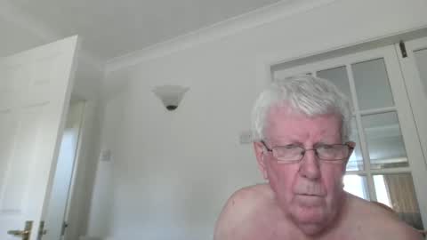 Snapshot of vassus chatting on 5, 6, 2026 vassus online show from 5, 6, 2026