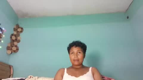 Vayannah online show from 4, 3, 2026