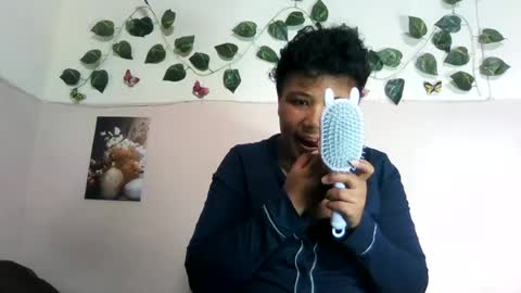 Vayannah online show from 28, 6, 2026