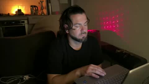 VeeDeeDuo online show from 24, 4, 2026