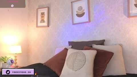 Vee Simons online show from 14, 1, 2026