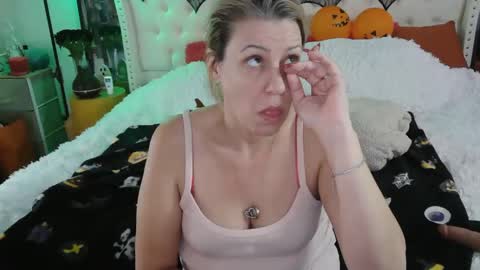 Vegas Dani online show from 30, 10, 2025