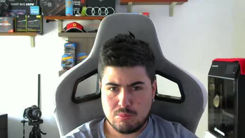 Snapshot of veils24 chatting on 2, 12, 2024 Charles online show from 2, 12, 2024