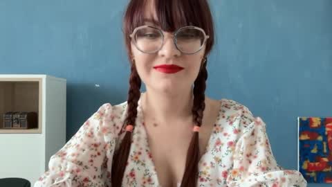 Snapshot of velena_ chatting on 15, 4, 2026 velena_ online show from 15, 4, 2026