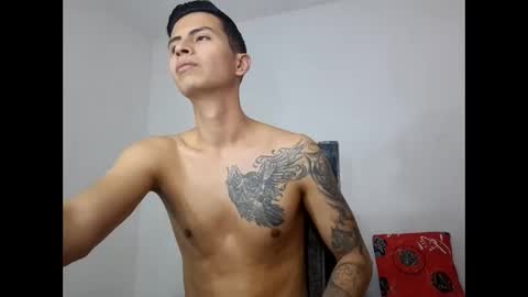 velk_hot1 online show from 6, 3, 2025