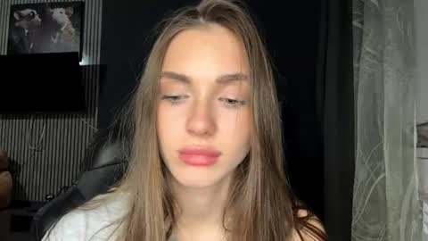 Nia online show from 20, 4, 2026