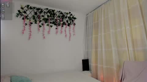 Snapshot of velvet_00 chatting on 31, 5, 2026 velvet_00 online show from 31, 5, 2026