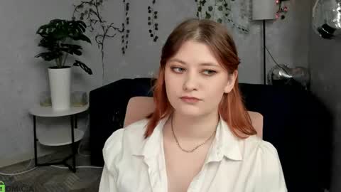 Snapshot of velvet_flame1 chatting on 23, 6, 2026 Lora online show from 23, 6, 2026