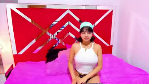 velvet_giirll online show from 21, 7, 2026