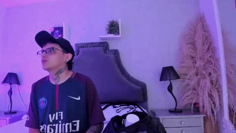 Snapshot of velvetandshadows chatting on 21, 6, 2026 Velvet And Shadows online show from 21, 6, 2026