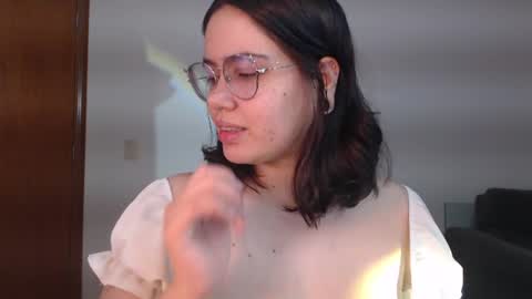 Snapshot of velvetcrystal chatting on 17, 7, 2026 Crystal PVT OPEN online show from 17, 7, 2026