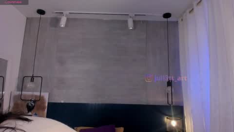velvettease_ online show from 17, 5, 2026