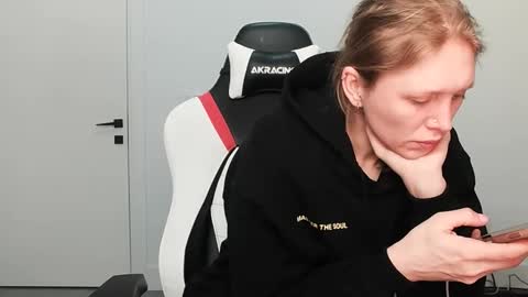 VelvetTGirl online show from 6, 2, 2026