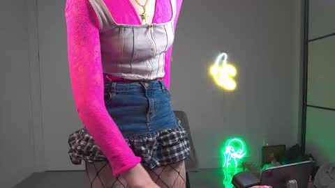 VelvetTGirl online show from 12, 3, 2026