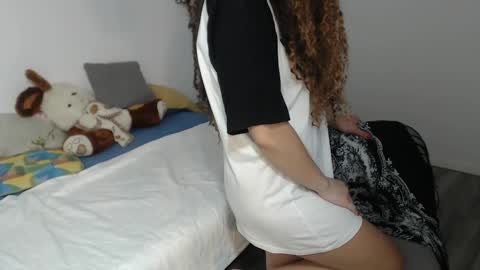 Adora19   Elian30 online show from 7, 10, 2025