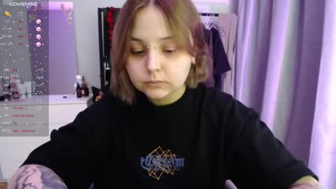 Snapshot of vendymories chatting on 3, 2, 2026 eva 3 online show from 3, 2, 2026