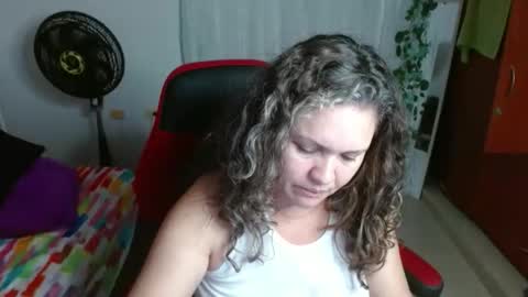 venecasexy44 online show from 9, 9, 2025
