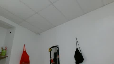 Snapshot of venecasexy44 chatting on 8, 7, 2026 venecasexy44 online show from 8, 7, 2026