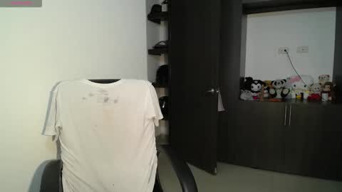 Venelope 3 online show from 25, 2, 2026