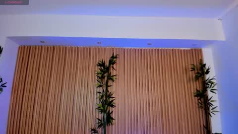 Snapshot of venus_cooperr chatting on 13, 6, 2026 Venus Cooperr online show from 13, 6, 2026
