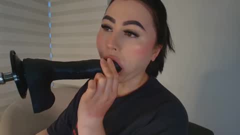 Snapshot of venus_leroy chatting on 25, 2, 2026 Venus online show from 25, 2, 2026