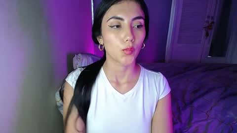 Snapshot of venus_starmodel chatting on 23, 12, 2024 Venus online show from 23, 12, 2024