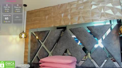 Snapshot of venus_velez chatting on 7, 1, 2026 Venus online show from 7, 1, 2026