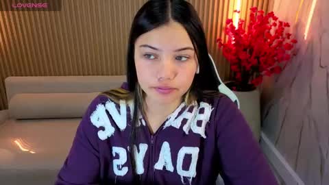 Snapshot of venus_velvet_tp chatting on 29, 5, 2026 Venus online show from 29, 5, 2026
