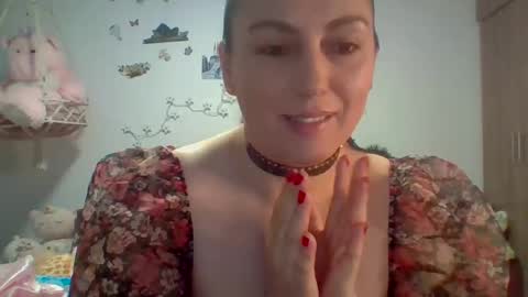 VENUSINA07 online show from 1, 12, 2025