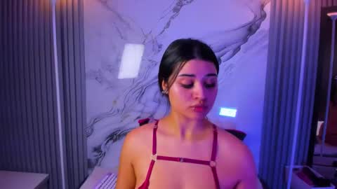 Venusowen  online show from 18, 2, 2026